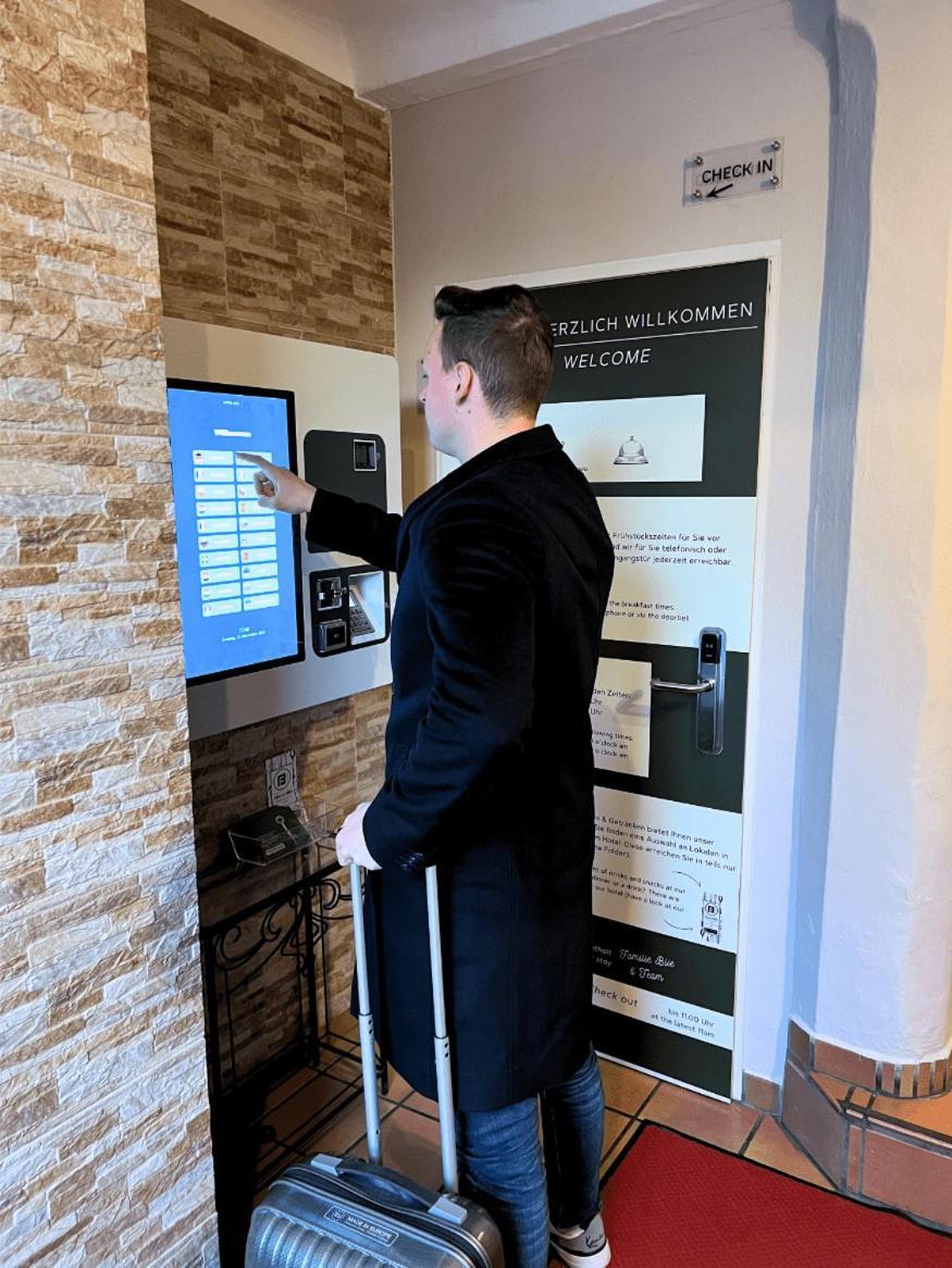 Hotel Blie, Bed & Breakfast, Self Check-In ホルン エクステリア 写真